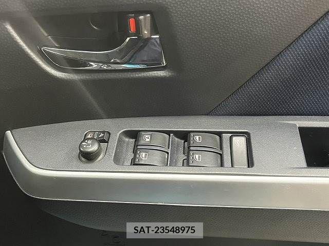 Toyota ROOMY 2020-09 331086-14