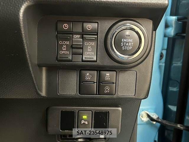 Toyota ROOMY 2020-09 331086-11