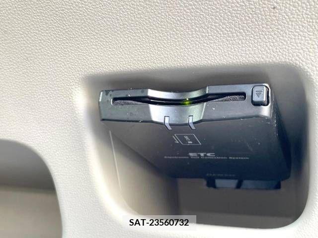 Daihatsu MOVE 2014-12 385974-3