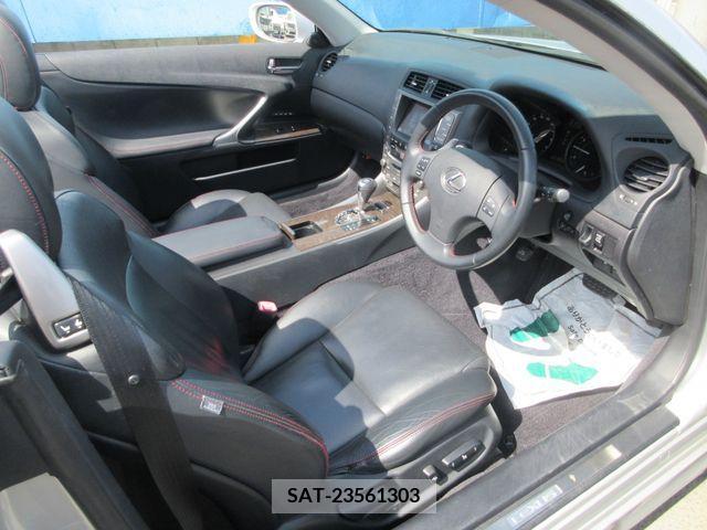 Lexus IS 2009-08 251094-1