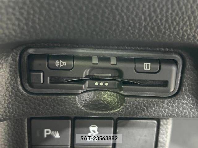Honda N BOX CUSTOM 2021-01 279105-9