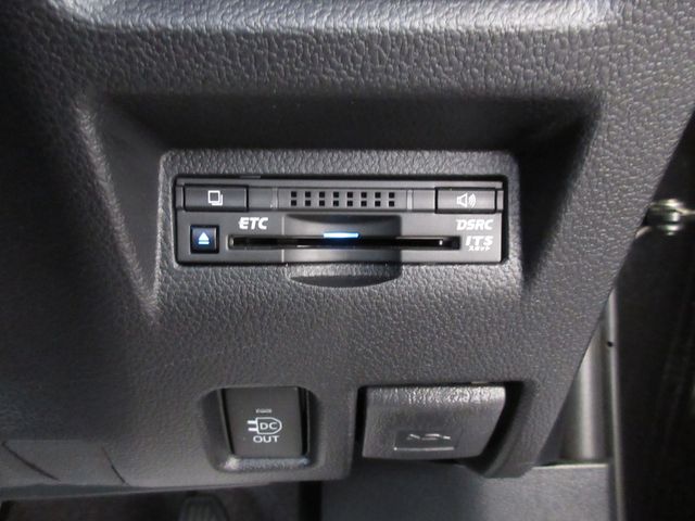 Toyota Mirai 2017-12 10868-21