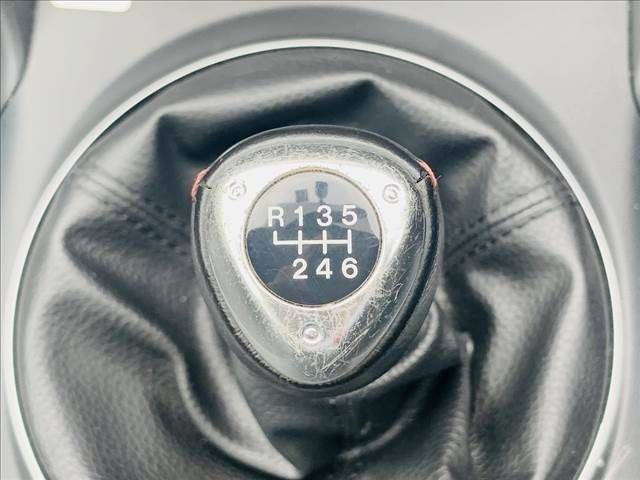 Mazda RX-8 2008-03 184933-10