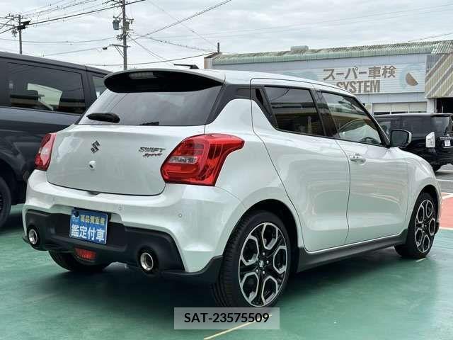 Suzuki SWIFT 2023-01 320846-2