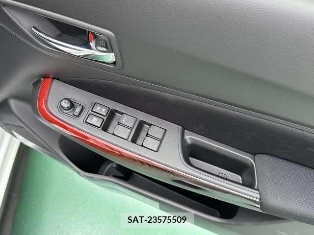 Suzuki SWIFT 2023-01 320846-11