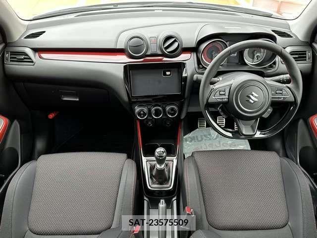 Suzuki SWIFT 2023-01 320846-6