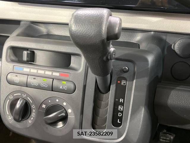 Nissan MOCO 2012-12 388759-6