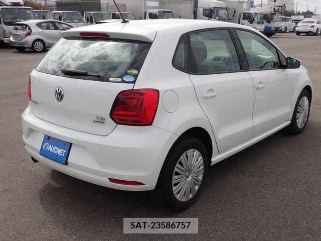 VolksWagen POLO 2015-05 228292-8