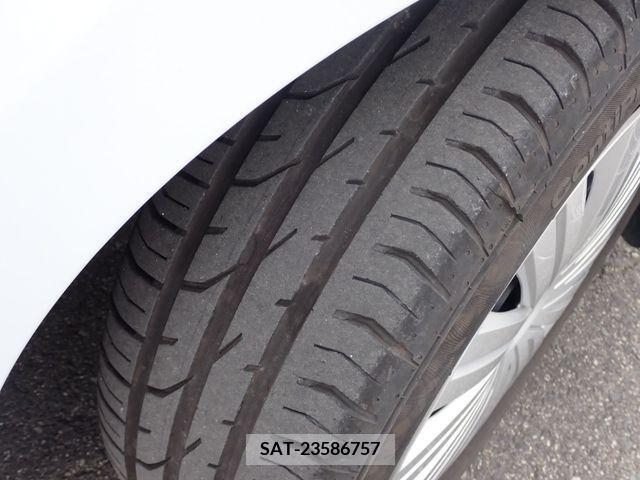 VolksWagen POLO 2015-05 228292-24