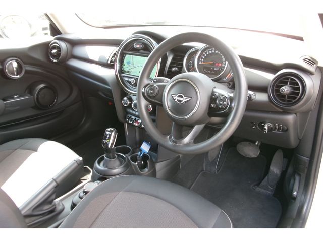 Bmw MINI 2018-08 17105-1