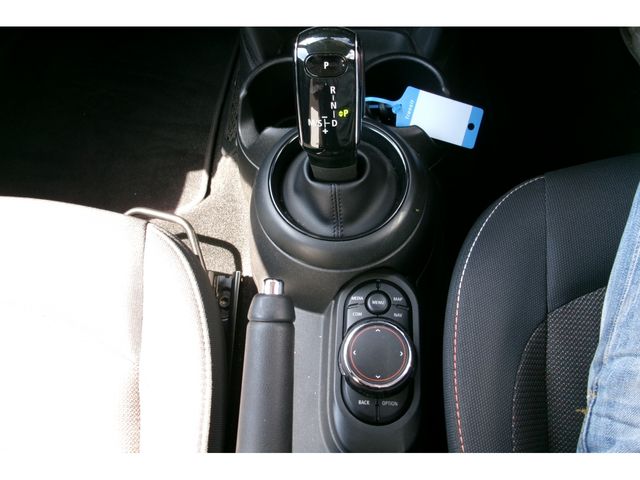 Bmw MINI 2018-08 17105-26