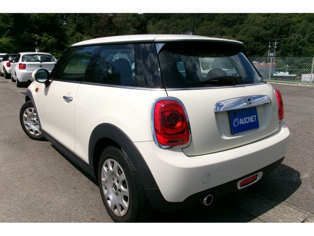 Bmw MINI 2018-08 17105-2