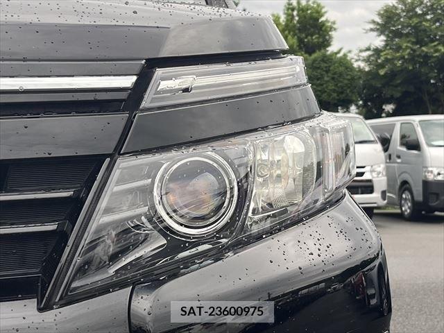 Toyota VOXY 2014-08 321414-8