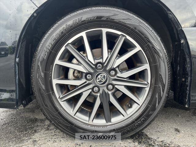 Toyota VOXY 2014-08 321414-17