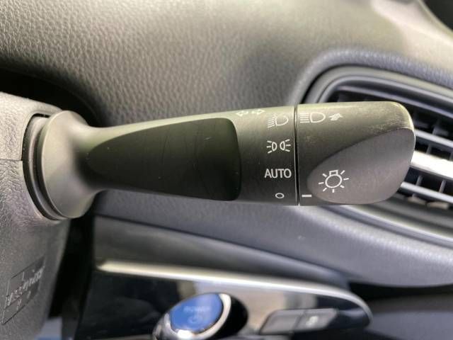 Toyota PRIUS 2016-02 192623-6