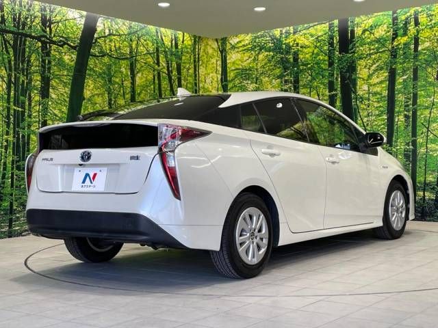 Toyota PRIUS 2016-02 192623-17