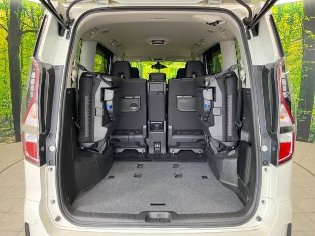 Nissan SERENA 2020-03 6709-10