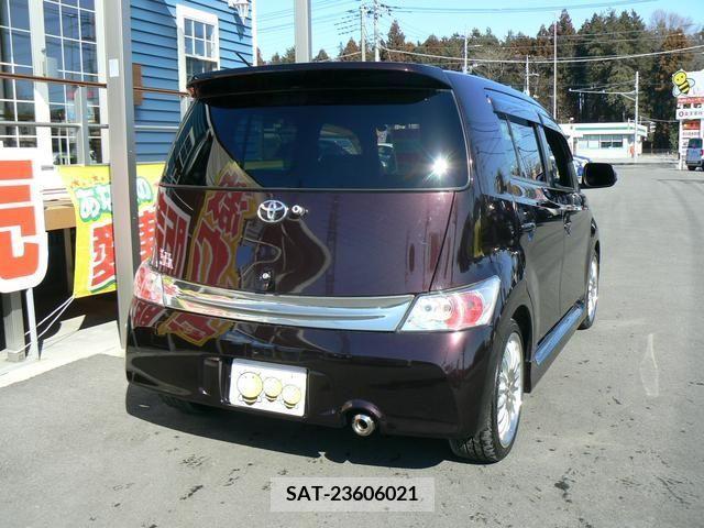 Toyota BB 2010-01 216486-2