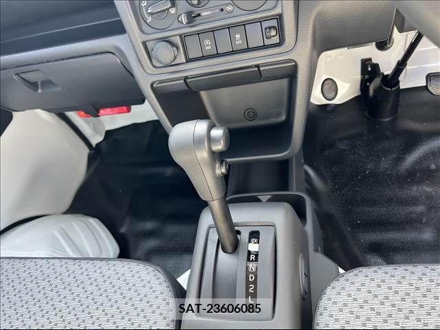 Mazda SCRUM 2024-03 386048-21