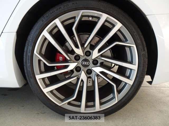 Audi RS4 2021-12 343055-7