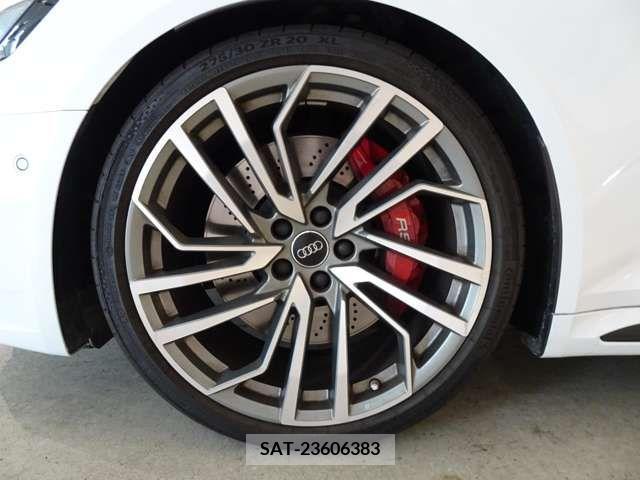 Audi RS4 2021-12 343055-6