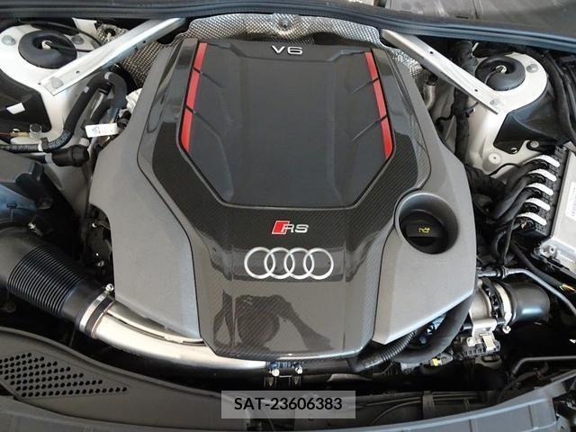 Audi RS4 2021-12 343055-18