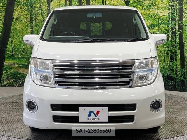 Nissan ELGRAND 2005-07 268473-15
