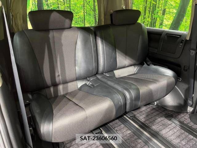 Nissan ELGRAND 2005-07 268473-10