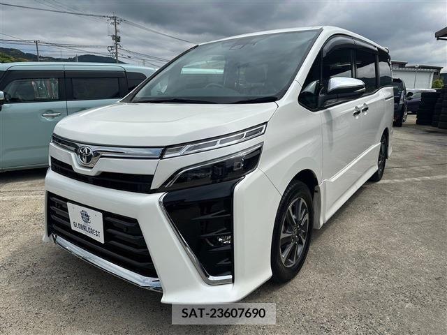 Toyota VOXY 2021-08 288854-9