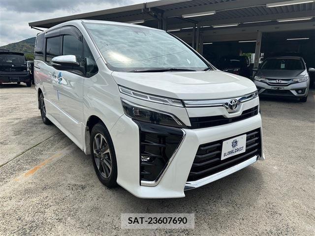 Toyota VOXY 2021-08 288854-7