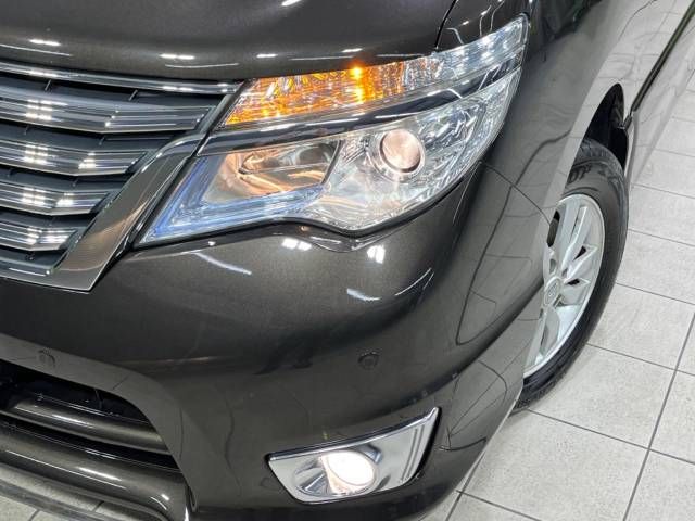 Nissan SERENA 2014-01 10488-13