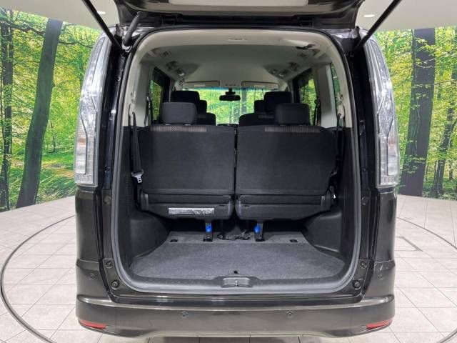 Nissan SERENA 2014-01 10488-11