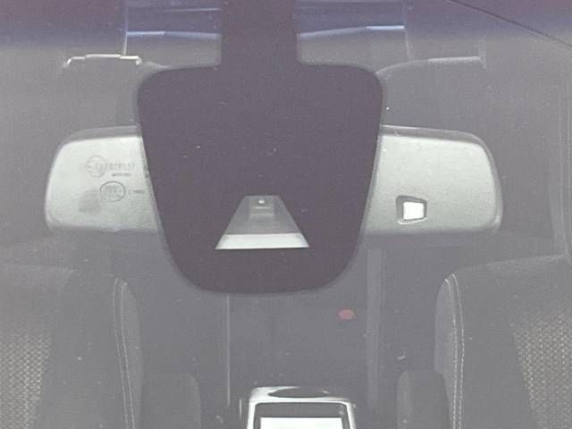 Nissan SERENA 2014-01 10488-4