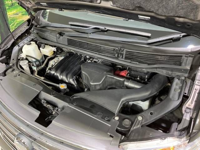 Nissan SERENA 2014-01 10488-18
