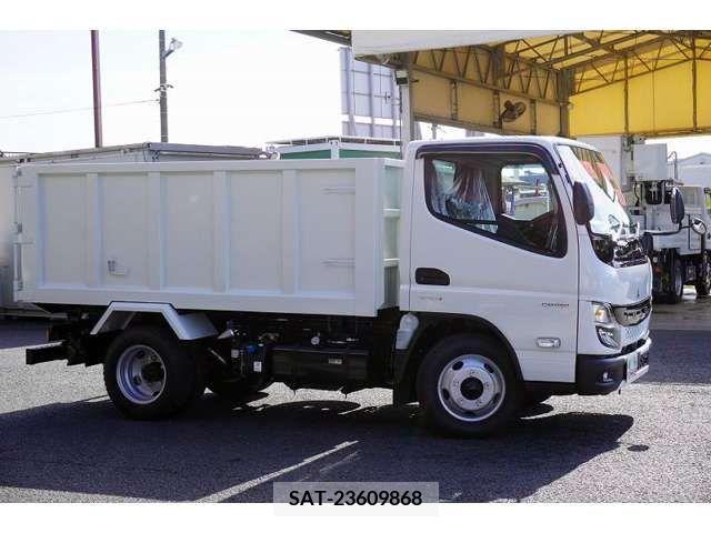 Mitsubishi CANTER 2023-06 210406-5