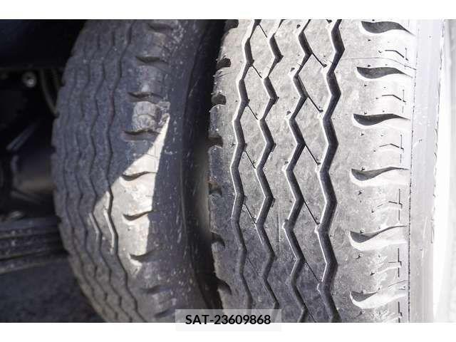 Mitsubishi CANTER 2023-06 210406-8