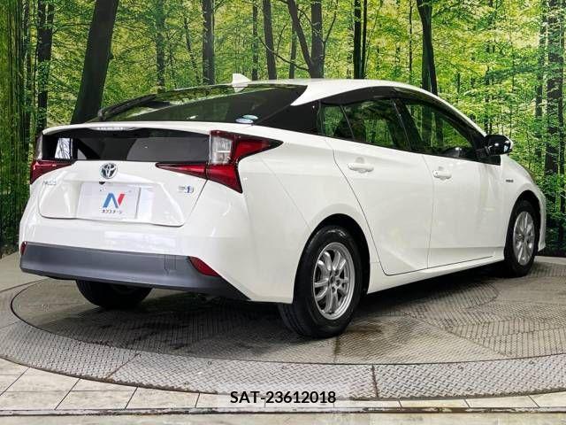 Toyota PRIUS 2019-05 322411-17