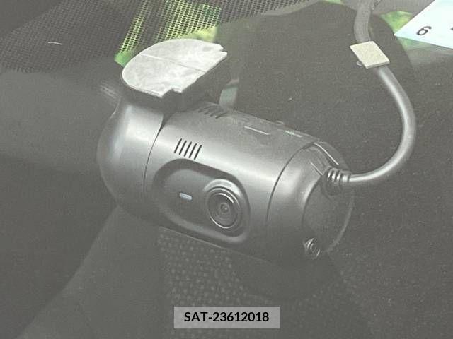 Toyota PRIUS 2019-05 322411-6