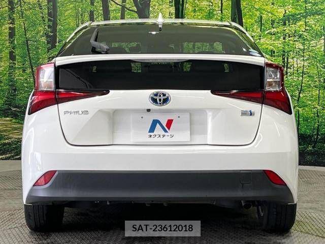 Toyota PRIUS 2019-05 322411-15