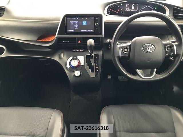 Toyota SIENTA 2017-12 330473-3
