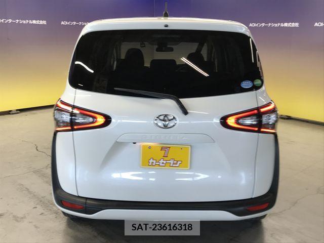 Toyota SIENTA 2017-12 330473-9