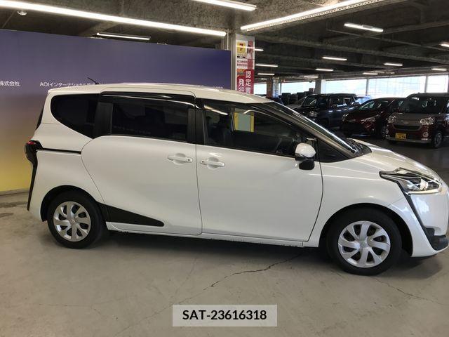 Toyota SIENTA 2017-12 330473-8