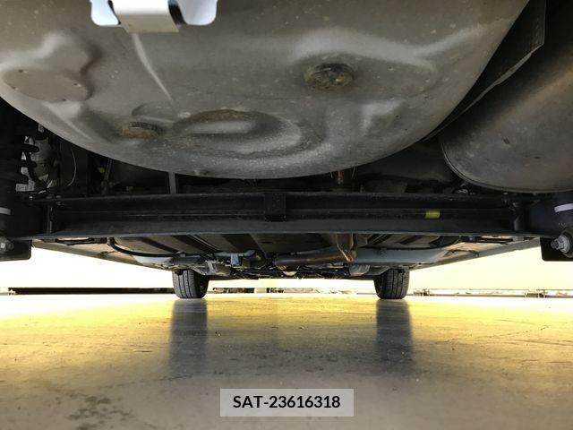 Toyota SIENTA 2017-12 330473-28