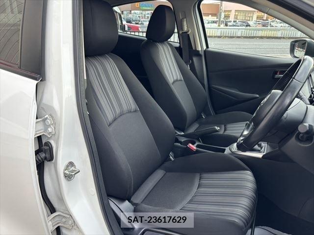 Mazda DEMIO 2017-03 377360-10