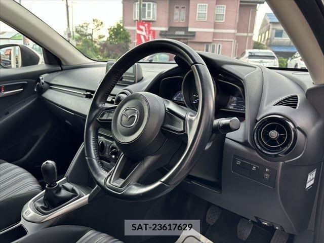 Mazda DEMIO 2017-03 377360-21