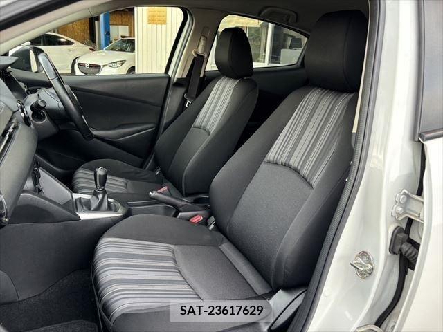Mazda DEMIO 2017-03 377360-22
