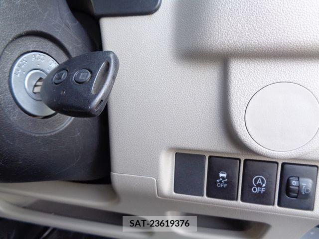 Daihatsu MOVE 2017-03 309496-4