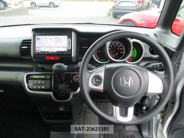 Honda N BOX 2015-07 384487-1