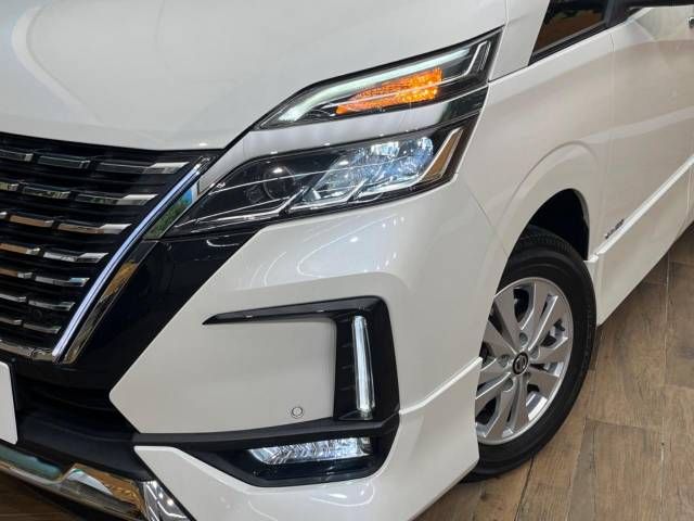 Nissan SERENA 2019-10 192082-12