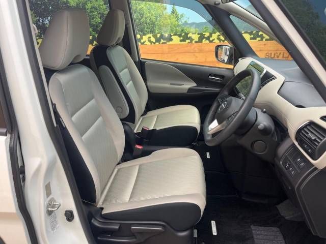 Nissan SERENA 2019-10 192082-8